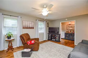 1507 Overlook Dr, Wilkesboro, NC 28697 - Photo 7