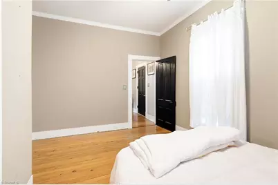 916 W Davis Street, Burlington, NC 27215 - Photo 13
