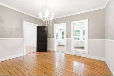 916 W Davis Street, Burlington, NC 27215 - Photo 21