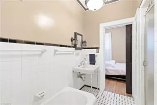 916 W Davis St, Burlington, NC 27215 - Photo 15