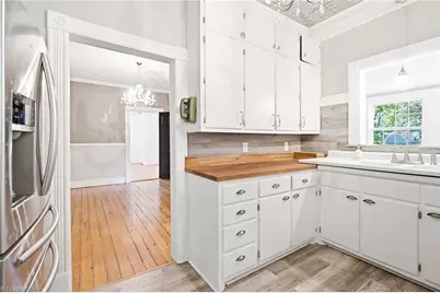 916 W Davis Street, Burlington, NC 27215 - Photo 27