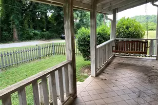 4906 & 4908 Kitty Hawk Rd, Greensboro, NC 27407 - Photo 5