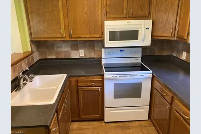 4906 & 4908 Kitty Hawk Road, Greensboro, NC 27407 - Photo 9