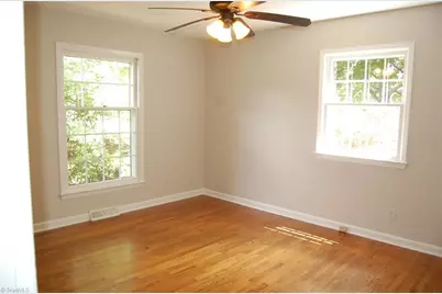 1105 McDowell Drive, Greensboro, NC 27408 - Photo 11