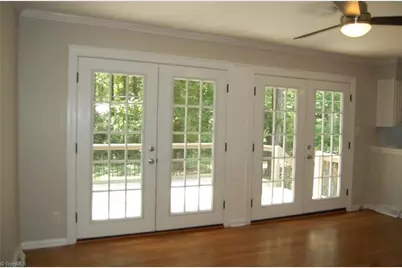 1105 McDowell Drive, Greensboro, NC 27408 - Photo 7