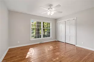 1105 McDowell Dr, Greensboro, NC 27408 - Photo 15
