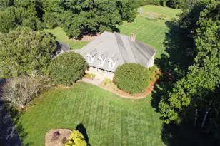 404 Ararat Rd, Pilot Mountain, NC 27041 - Photo 3