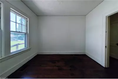 3004 N Patterson Avenue, Winston-Salem, NC 27105 - Photo 19