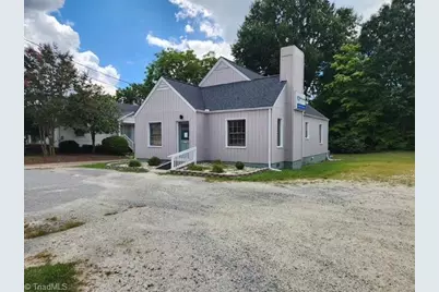 606 Randolph Street, Thomasville, NC 27360 - Photo 3