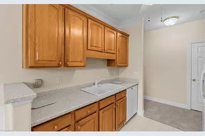 524 College Road #307, Greensboro, NC 27410 - Photo 13