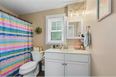 808 Barnes Street, Reidsville, NC 27320 - Photo 15