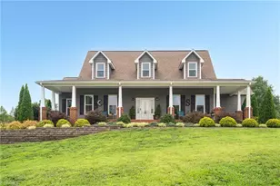 1819 Merritt Trail, Burlington, NC 27217 - Photo 3