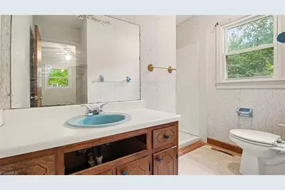 132 Cedarwood Drive, Eden, NC 27288 - Photo 11