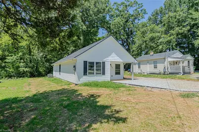 404 Walker Avenue, Graham, NC 27253 - Photo 21