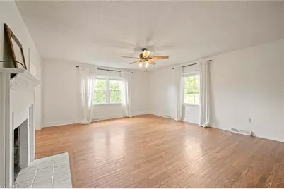 108 Jefferson Street, Yadkinville, NC 27055 - Photo 5