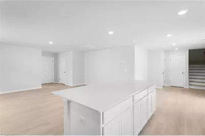 118 Primrose Street, King, NC 27021 - Photo 9