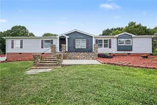 1060 Knobview Ln, Pilot Mountain, NC 27041 - Photo 3