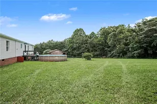 1060 Knobview Ln, Pilot Mountain, NC 27041 - Photo 29