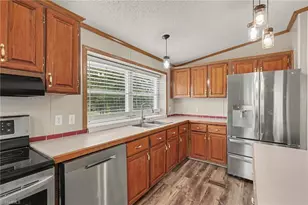 1060 Knobview Ln, Pilot Mountain, NC 27041 - Photo 11