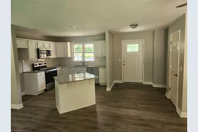 134 Lauten Loop, Madison, NC 27025 - Photo 5