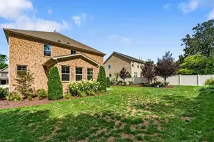 5722 Woodrose Ln, Greensboro, NC 27410 - Photo 47