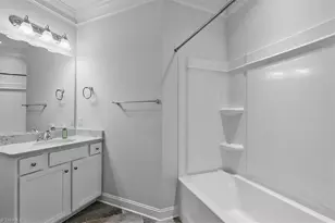 5722 Woodrose Ln, Greensboro, NC 27410 - Photo 25