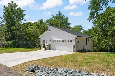 2549 Pinetop Avenue, Graham, NC 27253 - Photo 43