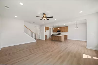 3109 Hayes Village Road, Greensboro, NC 27405 - Photo 11