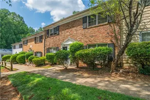 2811 Bleeker Sq, Winston-Salem, NC 27106 - Photo 3