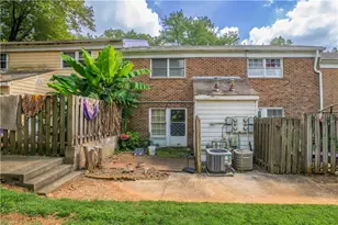 2811 Bleeker Sq, Winston-Salem, NC 27106 - Photo 5