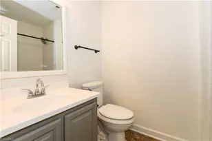 3402 Shaker Dr, Greensboro, NC 27410 - Photo 39