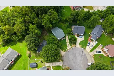 9 Pear Tree Court, Greensboro, NC 27401 - Photo 35