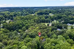 4301 Vernon Owen Ct, Greensboro, NC 27405 - Photo 5