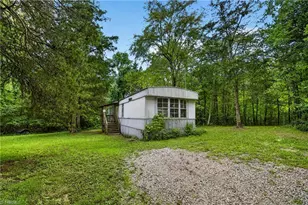 4301 Vernon Owen Ct, Greensboro, NC 27405 - Photo 13