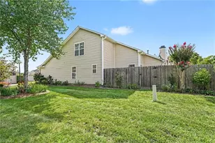 3616 Grandway Cir, Greensboro, NC 27409 - Photo 27