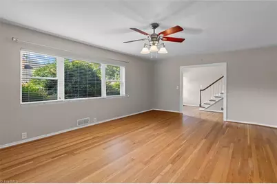 124 Orchard Street, Mount Airy, NC 27030 - Photo 7