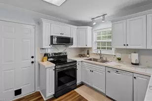 7707 Sorrel Run Ct, Summerfield, NC 27358 - Photo 15