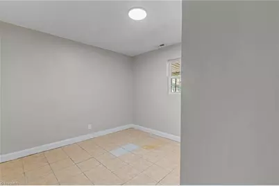 2117 Bowen Boulevard, Winston-Salem, NC 27105 - Photo 19