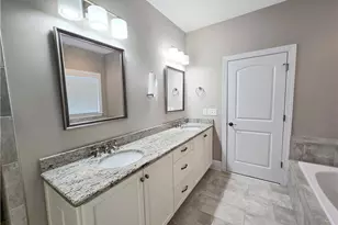 5029 Bennington Way, High Point, NC 27262 - Photo 9