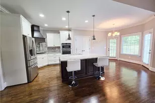 5029 Bennington Way, High Point, NC 27262 - Photo 3
