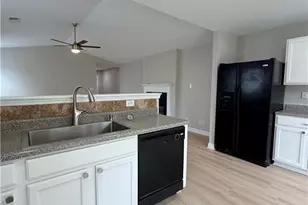 3963 Heather View Ln, Winston-Salem, NC 27127 - Photo 9