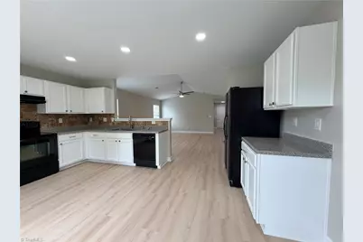3963 Heather View Lane, Winston-Salem, NC 27127 - Photo 11