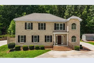 1007 Meadowbrook Road, Asheboro, NC 27203 - Photo 1