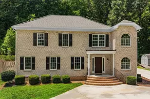 1007 Meadowbrook Rd, Asheboro, NC 27203 - Photo 1