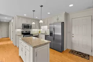 1007 Meadowbrook Rd, Asheboro, NC 27203 - Photo 9
