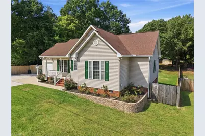 409 N Ayersville Road, Mayodan, NC 27027 - Photo 3