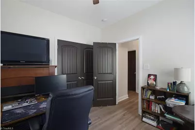 2108 Glenside Drive, Greensboro, NC 27405 - Photo 17