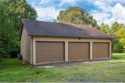 6351 Cashatt Road, High Point, NC 27263 - Photo 35