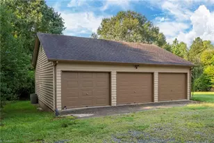 6351 Cashatt Rd, High Point, NC 27263 - Photo 35
