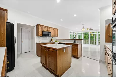 3810 Buncombe Drive, Greensboro, NC 27407 - Photo 7